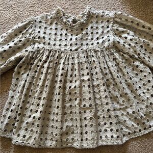 V. De. Vinster Blouse Size M Ruffle Puff Sleeves